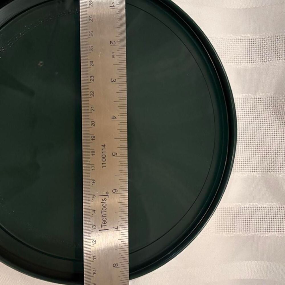 Pyrex Green Lid - Picture 3 of 3